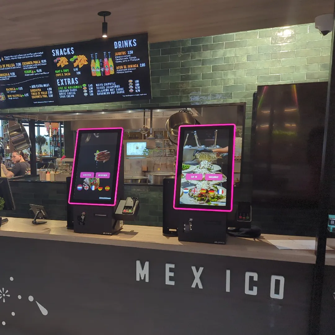 Two self-service kiosks Prestop La Catrina
