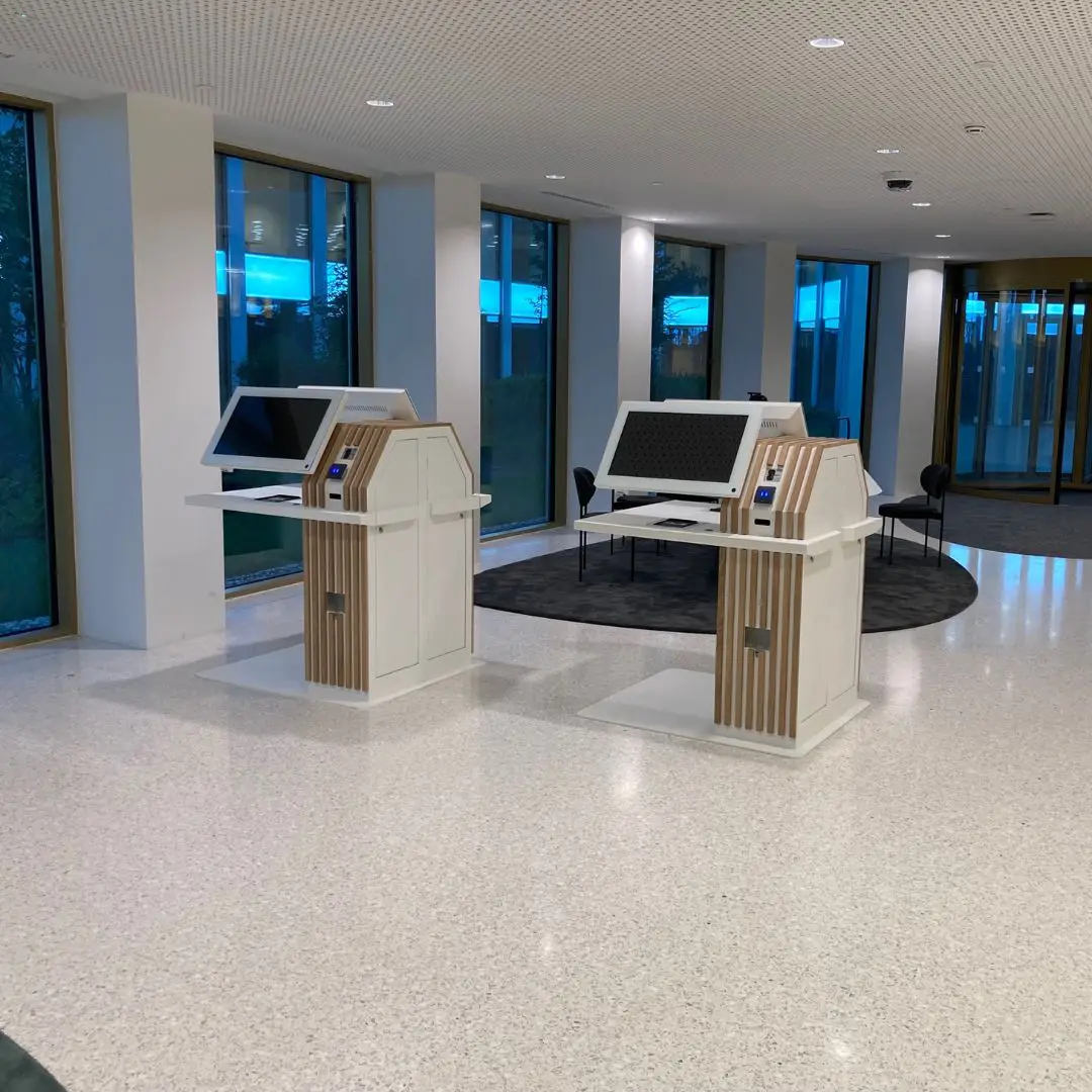 Custom sign-in kiosk BNP Paribas Prestop