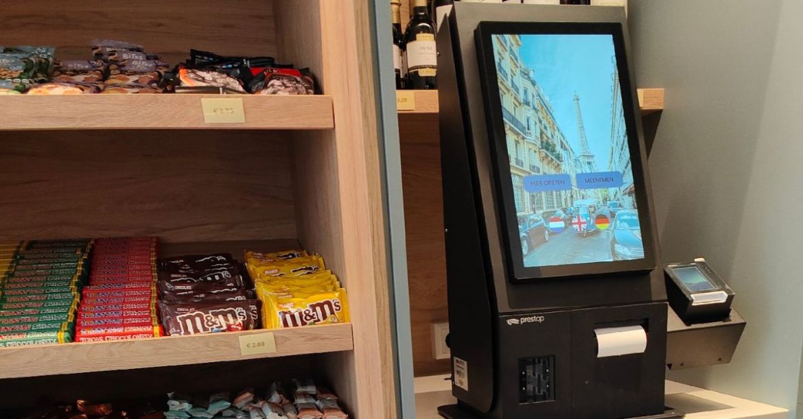 Self-checkout kiosk Prestop at hotel