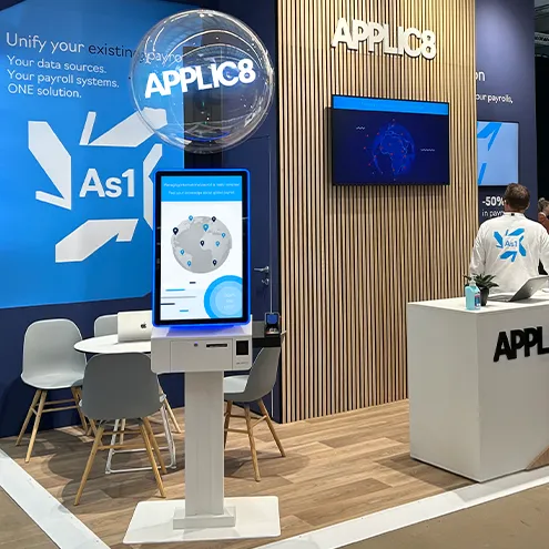 Applic8 is the first to rent our kiosk with 3D hologram!
