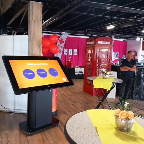 Municipality of Beek rents kiosk with Omnitapps for Safe Living pop-up store