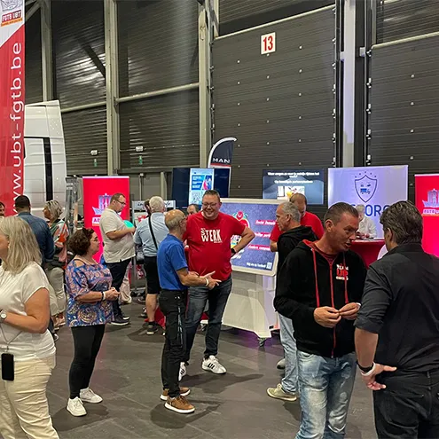 Belgian Transport Workers' Union BTB hires touch table with Omnitapps to recruit members