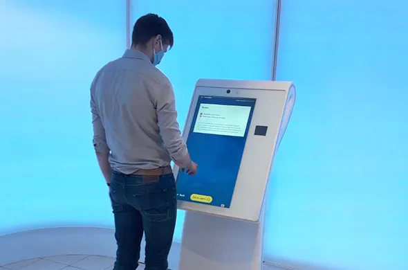 Self-service units of Schiphol now also for customs
