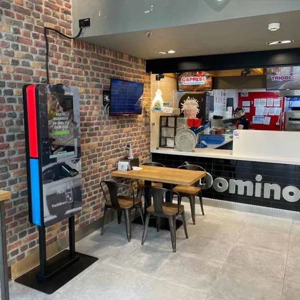 Groningen Domino's stores pop by