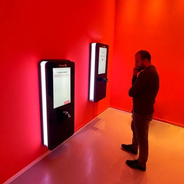 Ticket kiosks for Groninger Museum