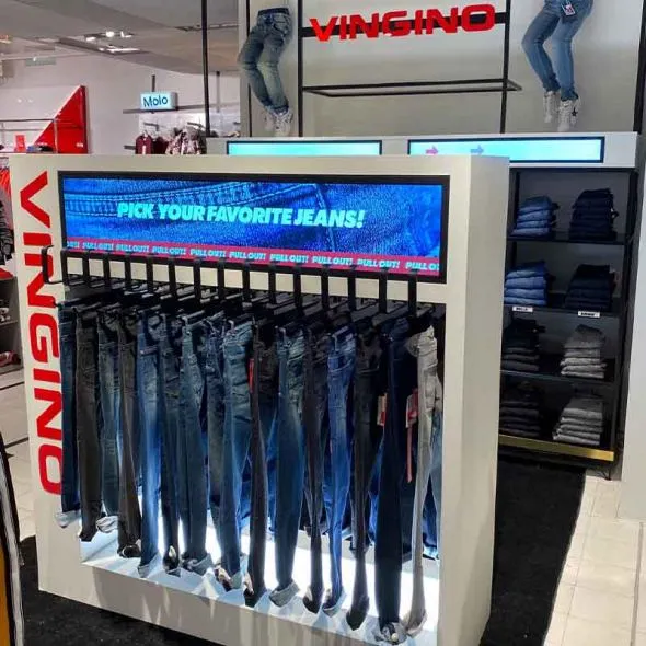 Vingino Pick and Learn: the interactive denim bar